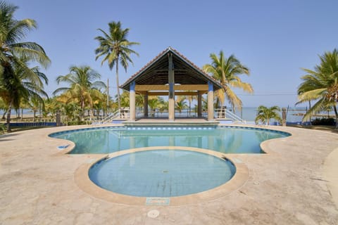 Cabaña Playa Caimán 1 Eigentumswohnung in Covenas