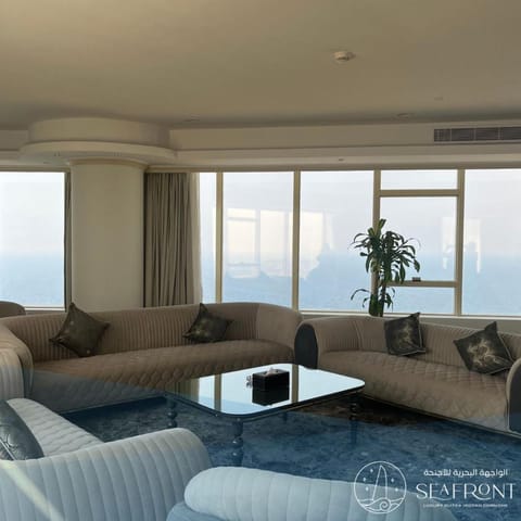 Seafront Luxury Suites Jeddah Corniche Hotel in Jeddah