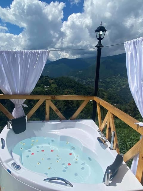 Natural landscape, Hot Tub, Mountain view