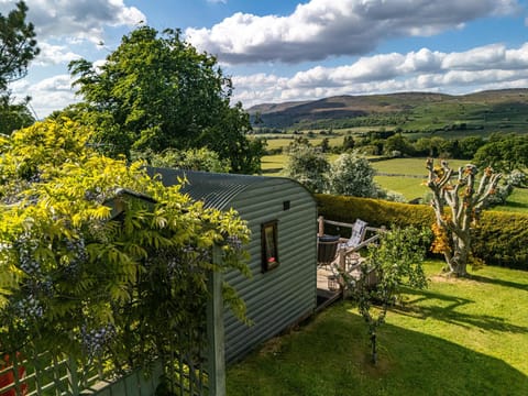 The Hut in the Orchard @ Yorecroft Apartment in Aysgarth