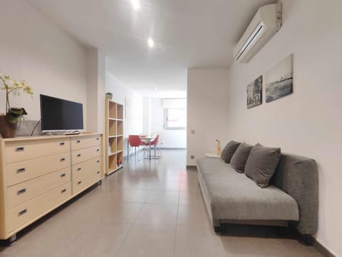 Mazi Apartments Nest Appartement in Mataró