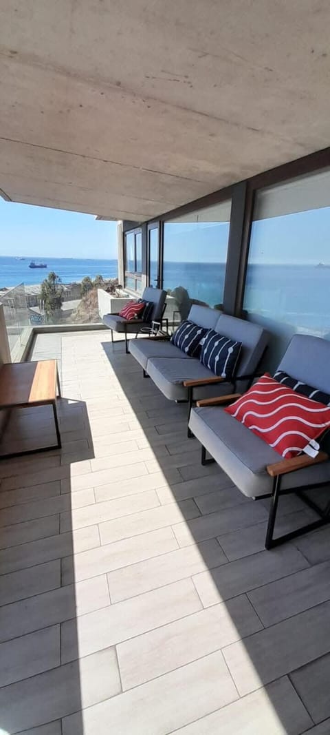 AMPLIO 4D3B Mejor ubicación Valparaíso Parking 6PAX Servicio HOM Condo in Valparaiso