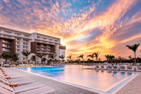 Embassy Suites By Hilton Aruba Resort Resort in Noord