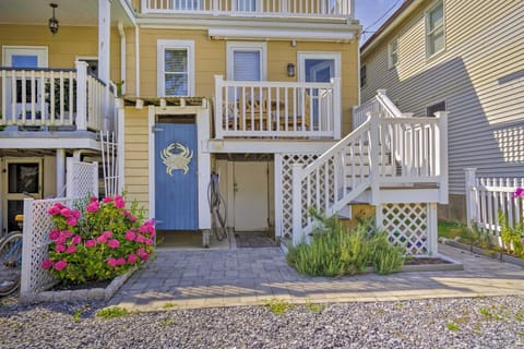 Charming Ocean City Townhome Walk to Beach! House in Ocean City