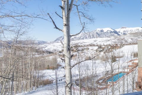 Emerald Elk at Village Creek by AvantStay Close to Slopes Village w Views House in Telluride