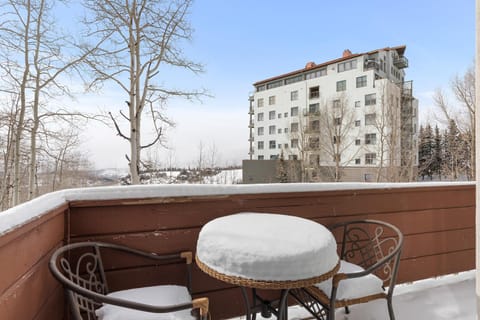 Emerald Elk at Village Creek by AvantStay Close to Slopes Village w Views House in Telluride