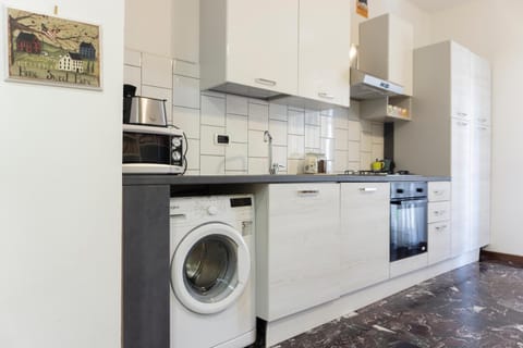 Re Lear - 4 bedrooms Apartment Apartment in Verona