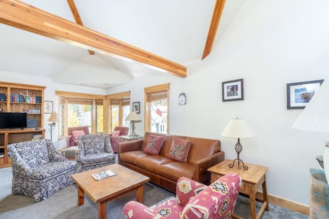 Smuggler F by AvantStay Gorgeous Condo Close To Lift 7 House in Telluride