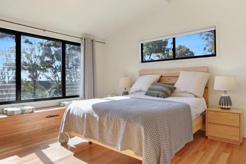 Sun Kissed - As close as you get to Pambula Beach House in Pambula Beach