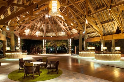 Sheraton New Caledonia Deva Spa & Golf Resort Estância in New Caledonia