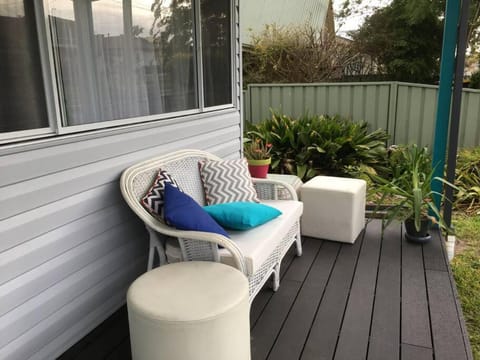 Coastal Vibes - Walk to beach, Marina, Cafes and Pubs House in Wollongong