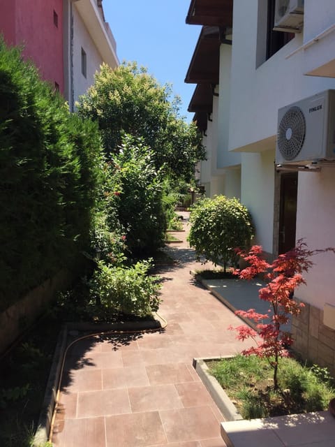 The White Houses Complex Maison in Nessebar