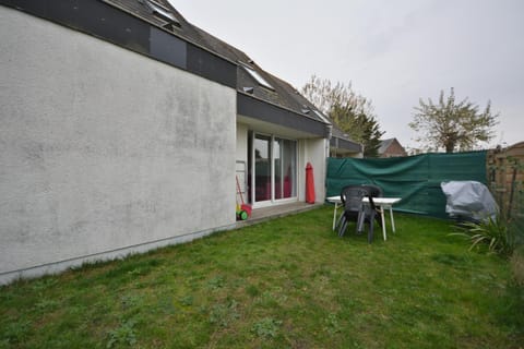 Charmante maison à 100 m de la plage du Crotoy House in Le Crotoy