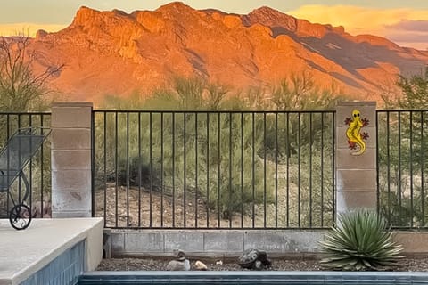 The Bluffs at Tucson National Casa in Casas Adobes