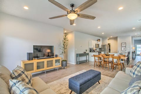 Family-Friendly Rio Rancho Home Near Old Town House in Rio Rancho