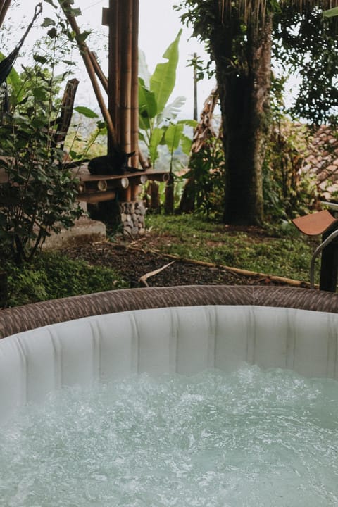 Casa Campestre Sauna y Jacuzzi Parque de campismo /
caravanismo in Quimbaya