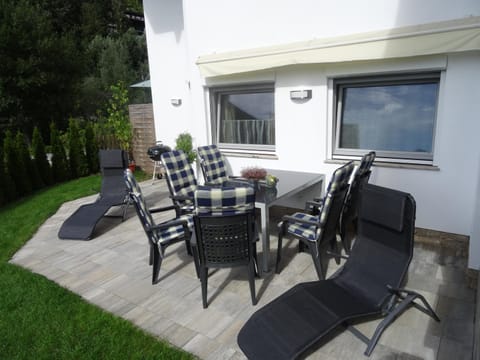 Garden, Balcony/Terrace, Seating area