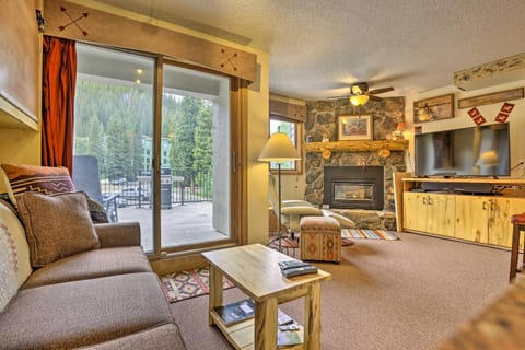 Ski-InandSki-Out Studio at Winter Park Base! Apartment in Winter Park