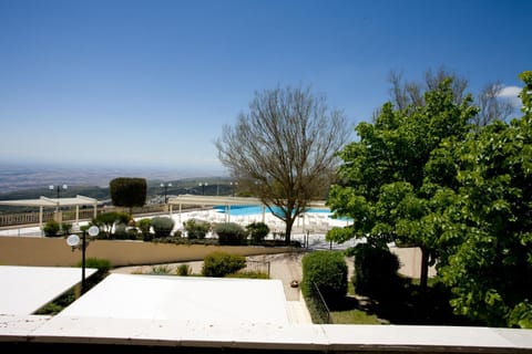 View (from property/room), Pool view, Sea view