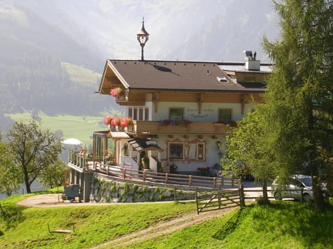 Property building, Spring, Garden view, Mountain view