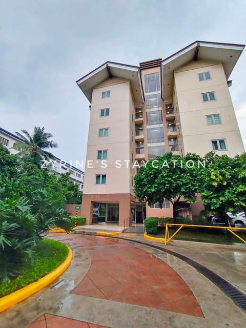 The Rochester - Flat in Pasig near BGC Condo in Pasig