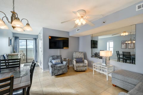 North Myrtle Beach Gem On-Site Beach Access! Apartamento in Crescent Beach