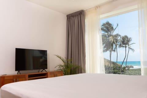 TV and multimedia, Bedroom, Sea view