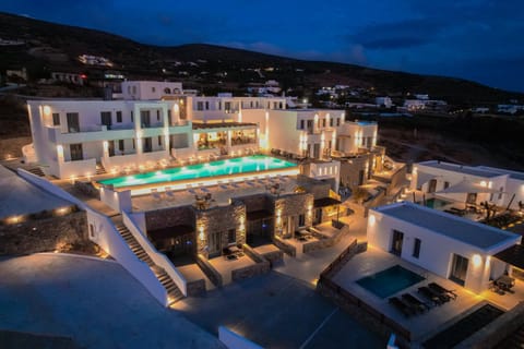 Property building, Night, Natural landscape, City view, Mountain view, Pool view, Swimming pool