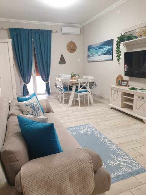 Luxury Beach House Apartment in Torvaianica