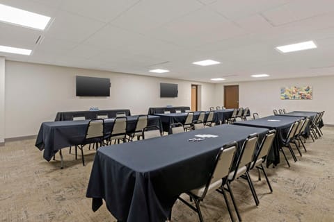 Meeting/conference room