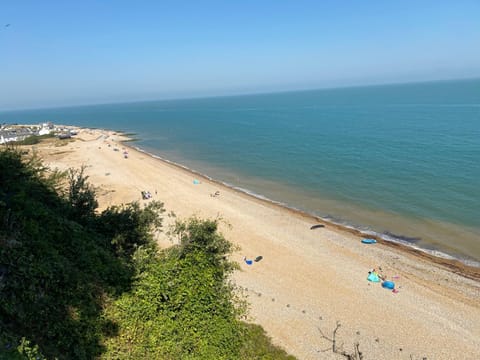 Kingsdown Chalet Chalet in Dover District