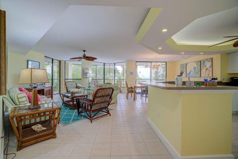 Pine Cove #201 House in Sanibel Island