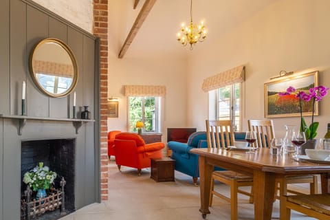 Luxurious rural retreat - Holt Coach House House in Babergh District