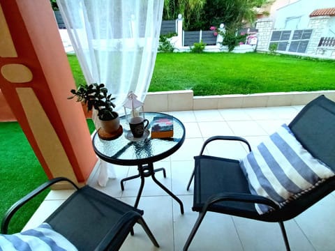 Balcony/Terrace, Balcony/Terrace, Garden view