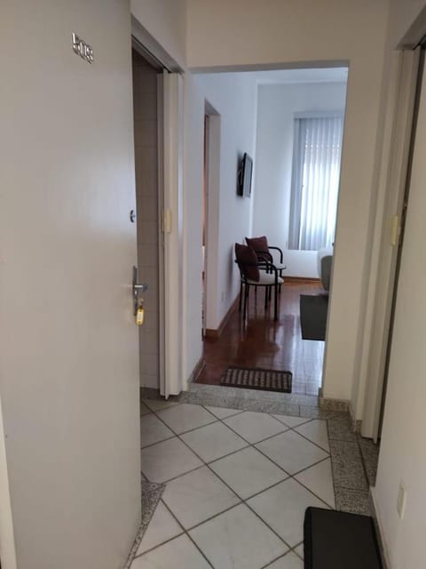 Apartamento 2 dormitórios, wifi, ponta da praia, predio em frente ao mar - Santos Apartment in Santos