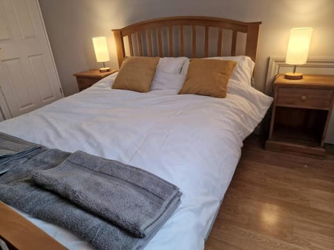 Lopez Home Crawley Vacation rental in Crawley