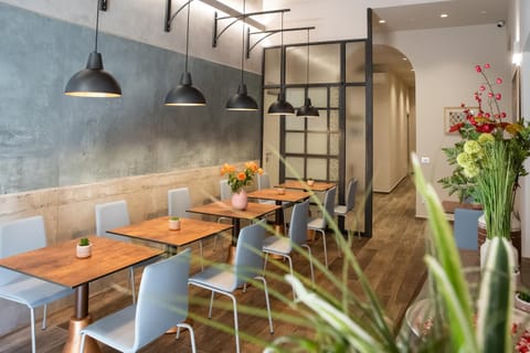 Lounge or bar