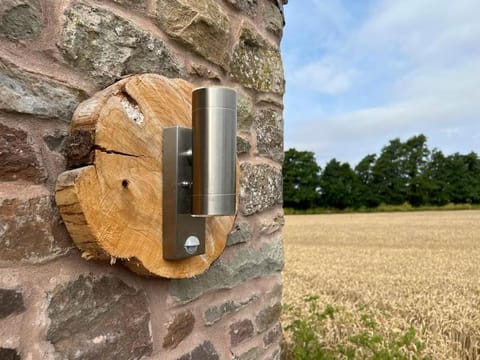 The Hut Apartment in Forest of Dean