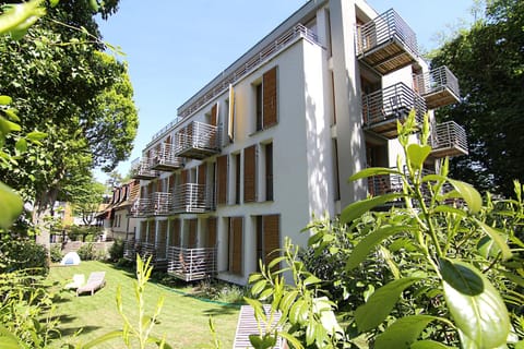 Property building, Garden view