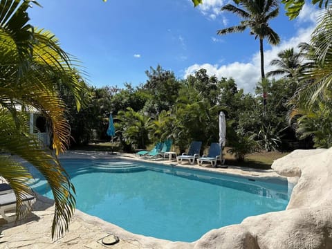 Villa Bougainvillea piscine et proche lagon Villa in Saint-Paul