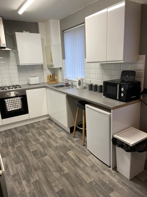 Sheffield spa view 2 bed house free parking House in Sheffield