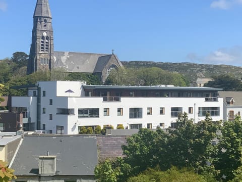 Courthouse View Penthouse Condo in Clifden