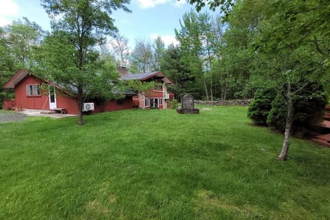 Sunset Estate in the Catskills Villa in Hudson Valley