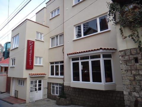 Rendezvous Hostal Hostel in La Paz