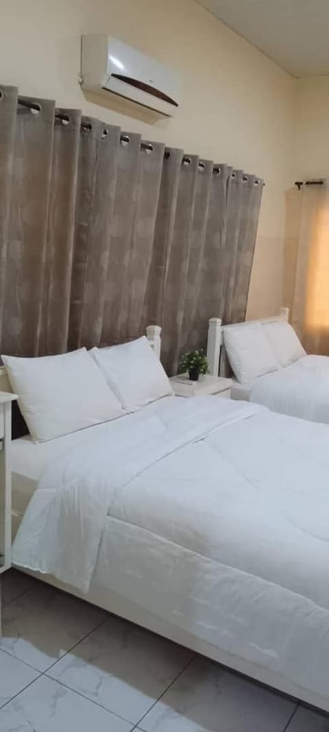 Marrets International Villa Bed and Breakfast in Accra