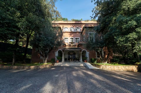 Facade/entrance, Garden, Garden view