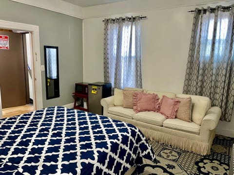 3 bedrooms 2 stops to Manhattan Condominio in Roosevelt Island