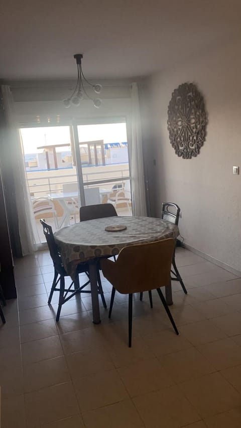 Apartamento Andalucía - vistas al mar, playa, puerto deportivo, garaje Condominio in Garrucha