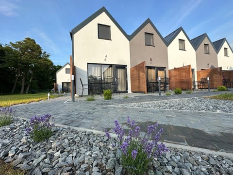 Property building, Balcony/Terrace