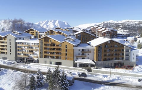 Résidence Prestige Odalys l'Éclose Condo in Huez